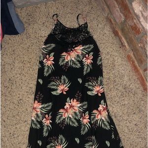 women’s maternity sundress